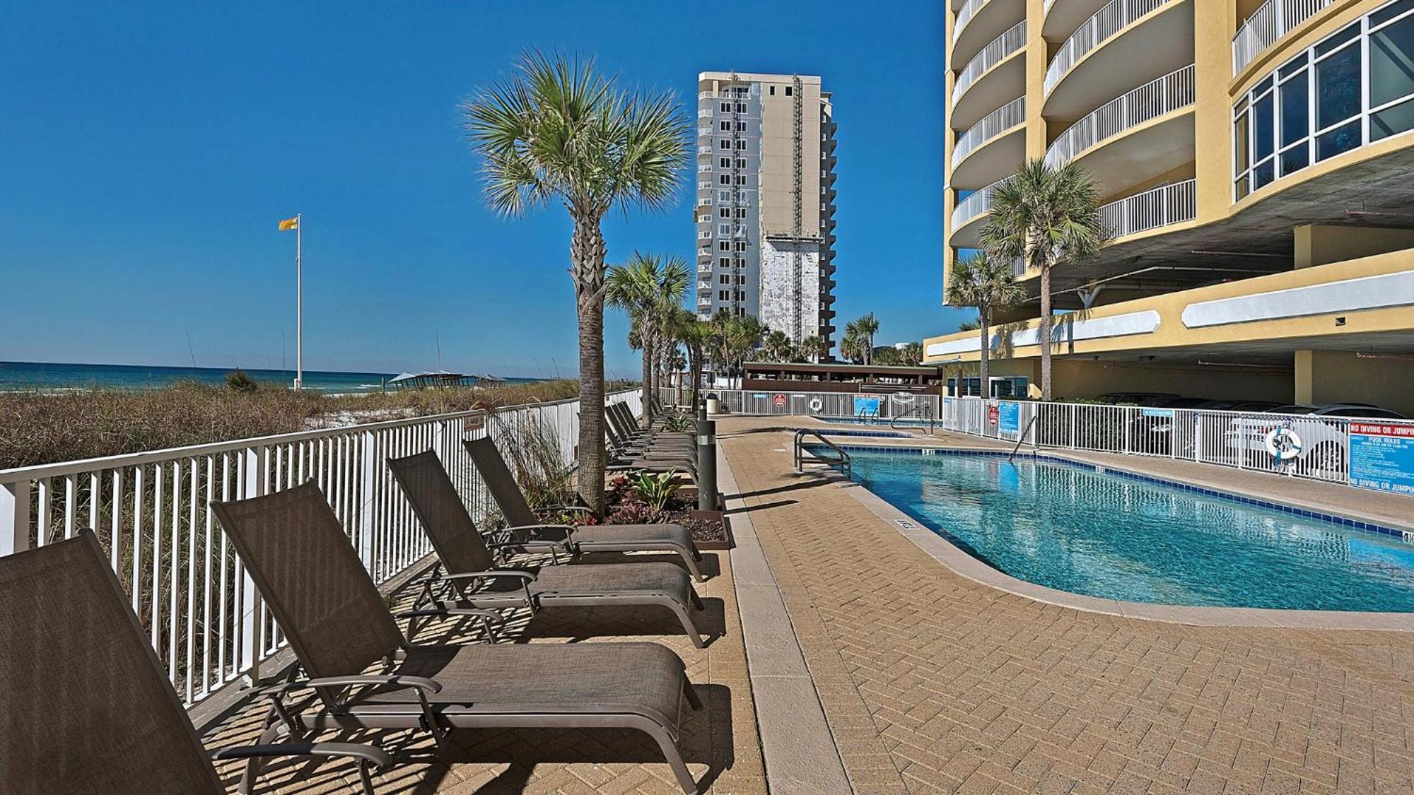 Parking Included-Beachfront 2Bd Ocean Villa! Gorgeous Amenities, Private Complex Panama City Beach Exterior photo