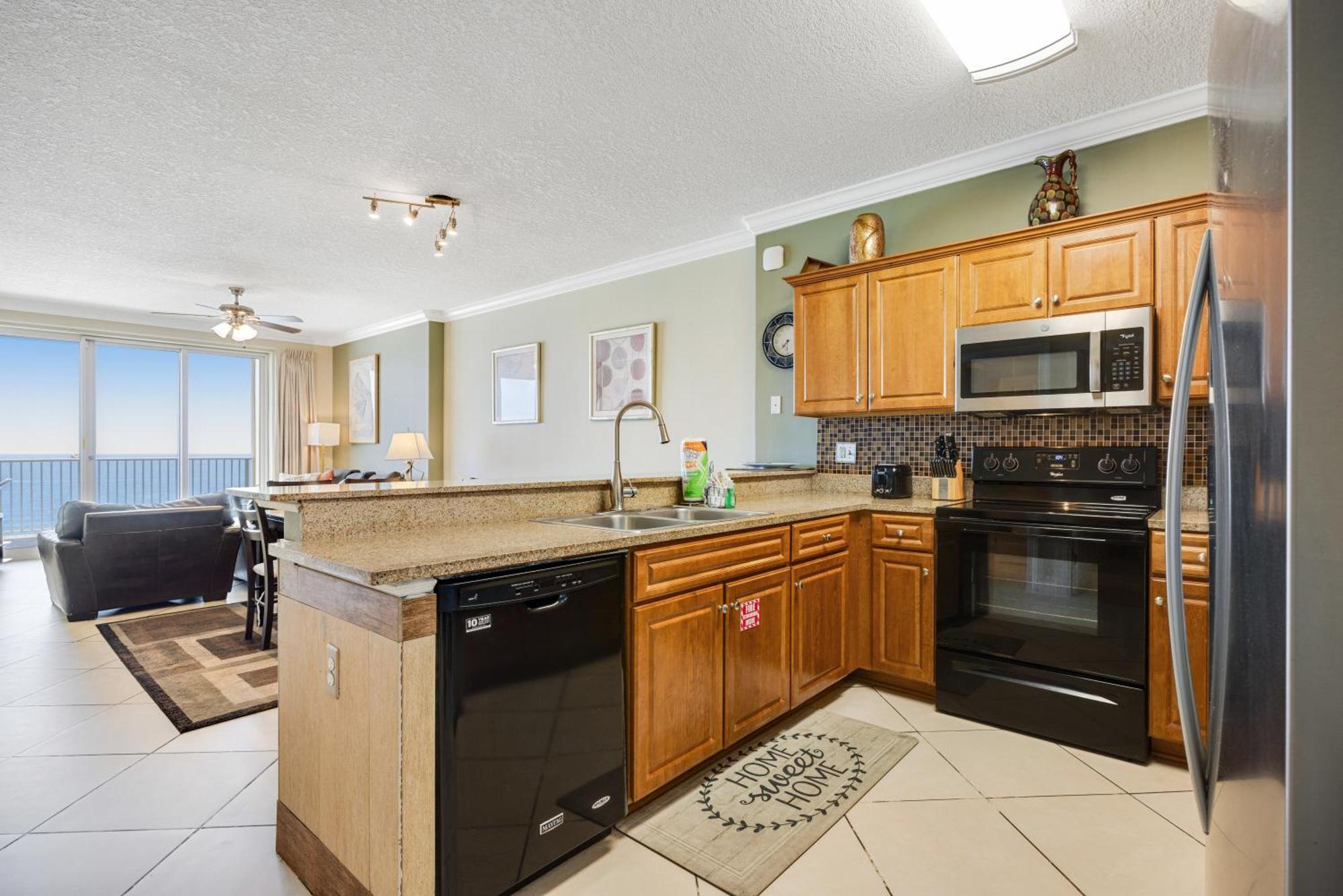 Parking Included-Beachfront 2Bd Ocean Villa! Gorgeous Amenities, Private Complex Panama City Beach Exterior photo