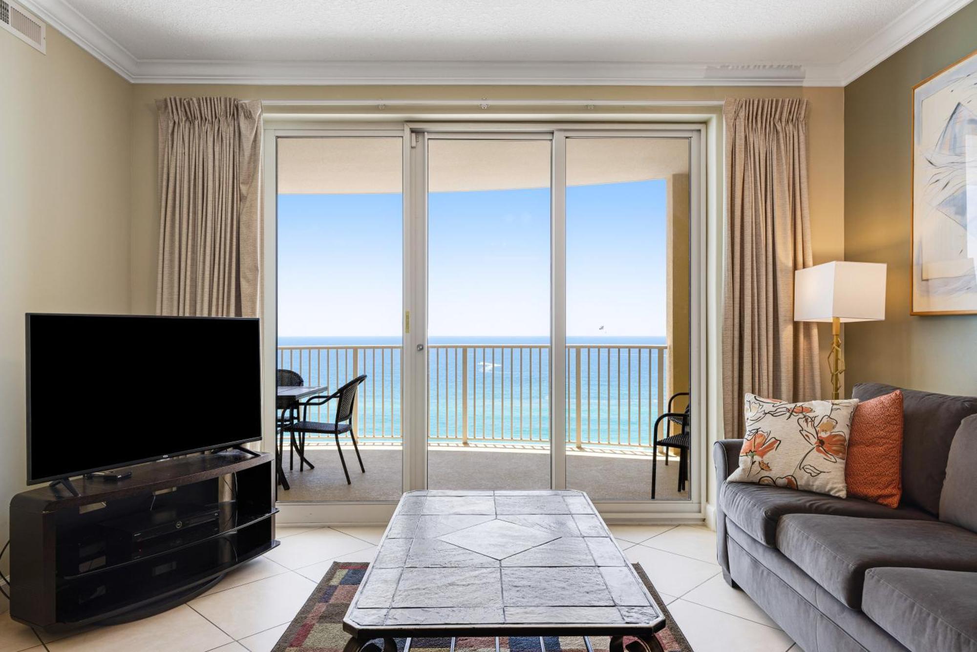 Parking Included-Beachfront 2Bd Ocean Villa! Gorgeous Amenities, Private Complex Panama City Beach Exterior photo