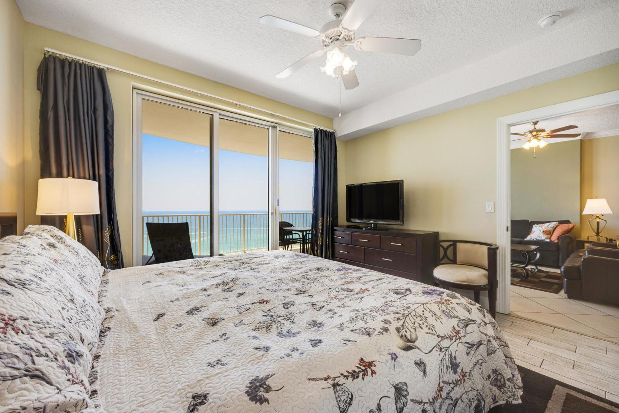 Parking Included-Beachfront 2Bd Ocean Villa! Gorgeous Amenities, Private Complex Panama City Beach Exterior photo